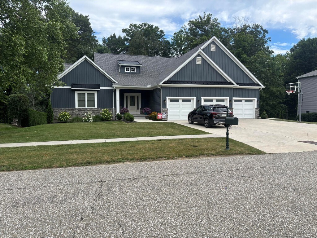 Foto principal - 4326 Stone Creek Dr