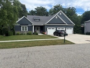 Building Photo - 4326 Stone Creek Dr
