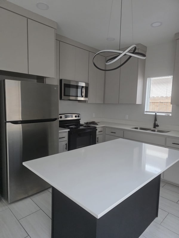 Foto del edificio - 3530 S Dominique Dr