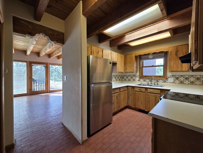 Foto del edificio - 22 Encantado Cir