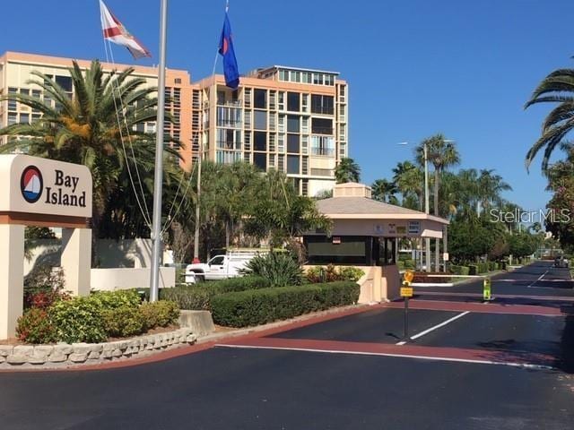 Building Photo - 7405 Bay Island Dr S