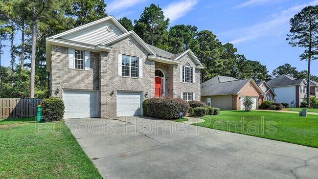 Foto del edificio - 422 Copper Creek Cir