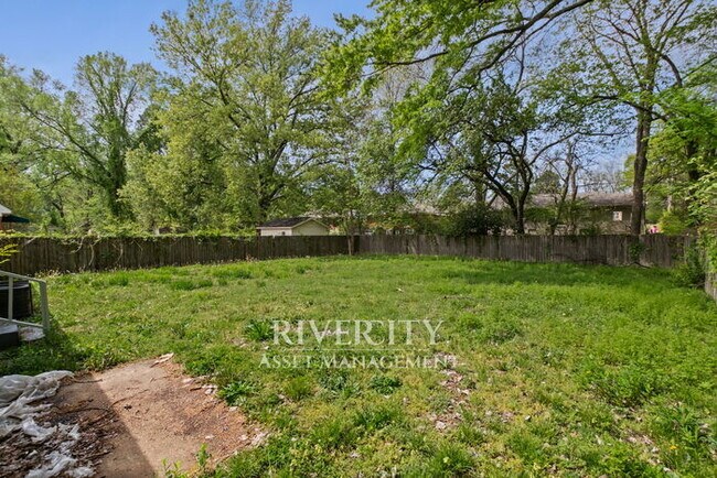 Photo - WHITEHAVEN GEM!!!! SECTION 8 WELCOMED !!! House