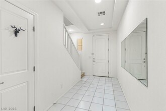 Building Photo - 7727 S Coral Cactus Ct