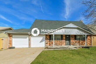 Building Photo - 412 S Morgan Dr