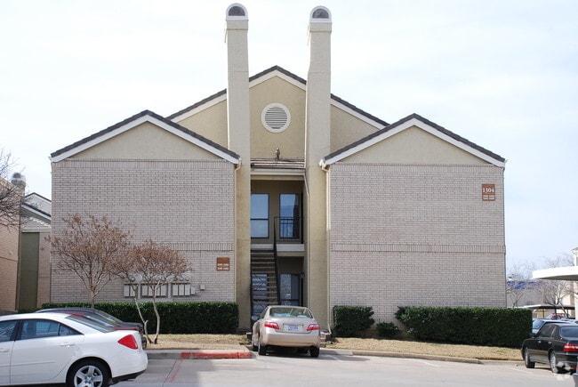 Building Photo - Hidden Ridge Apartments