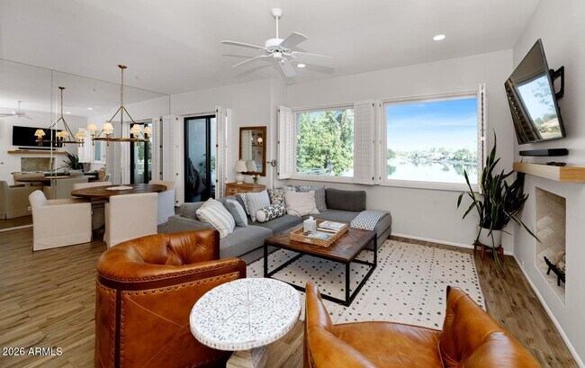 Foto del edificio - 8270 Hayden Rd