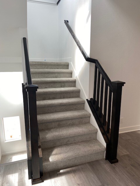 Building Photo - 1964 W 166th Dr