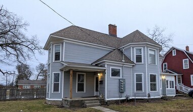 Building Photo - 109 Irwin Ave