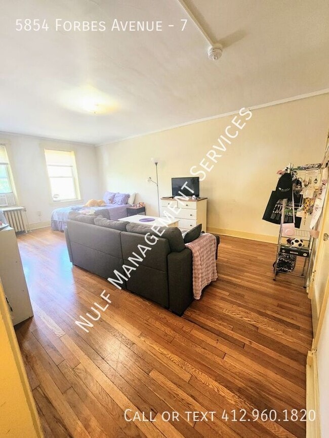 Building Photo - 5854 Forbes Ave