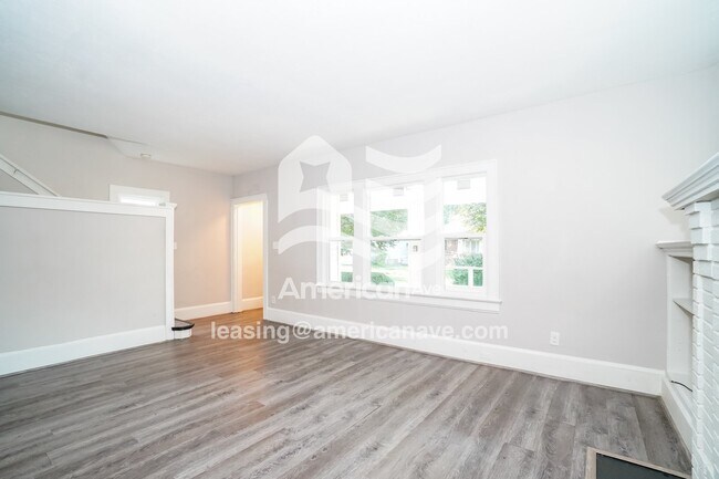 Foto del edificio - 985 Delia Ave