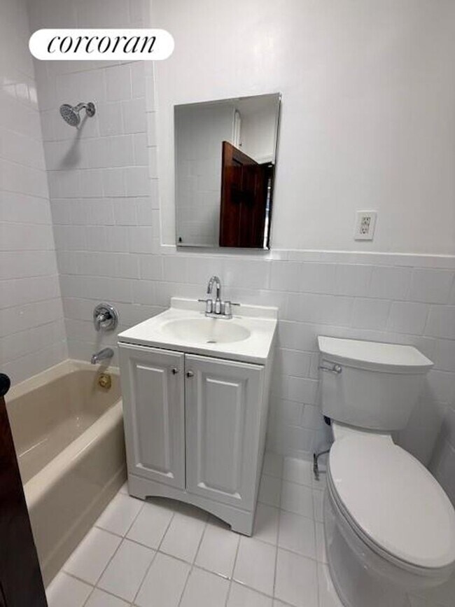 Foto del edificio - 144 Martense St