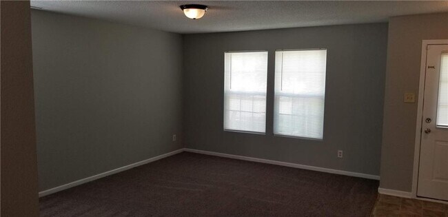 Building Photo - 14425 Black Farm Dr