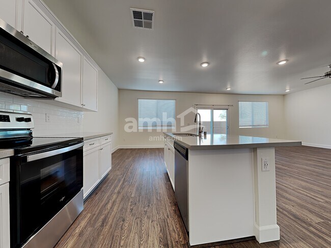 Building Photo - 6038 Theodore Street