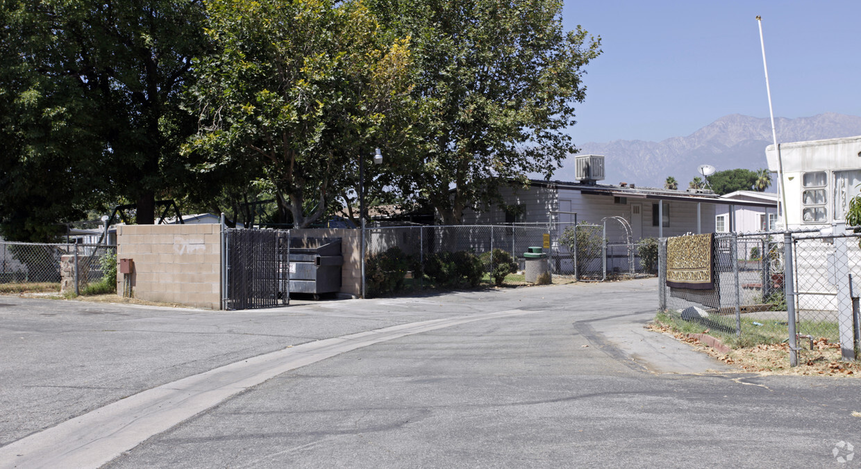 Primary Photo - Sierra Vista Estates