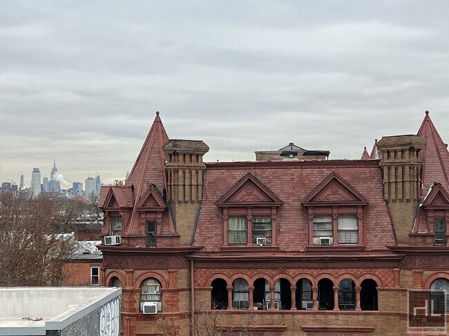 Foto del edificio - 1285 Fulton St