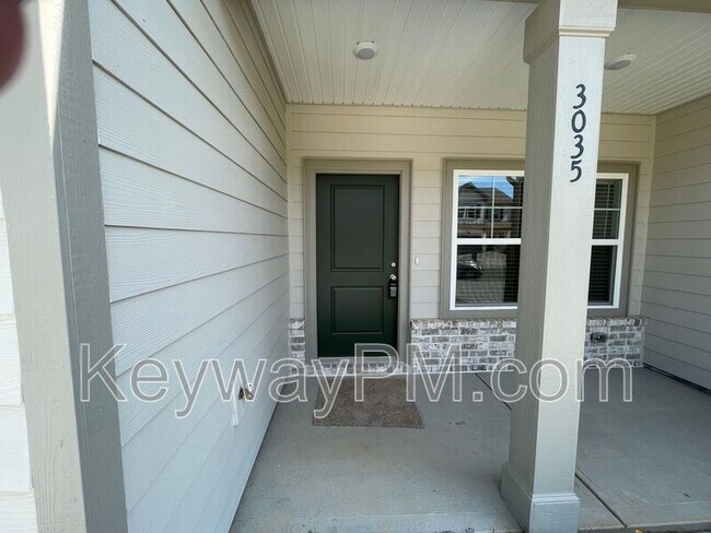 Foto del edificio - 3035 Venetian Dr