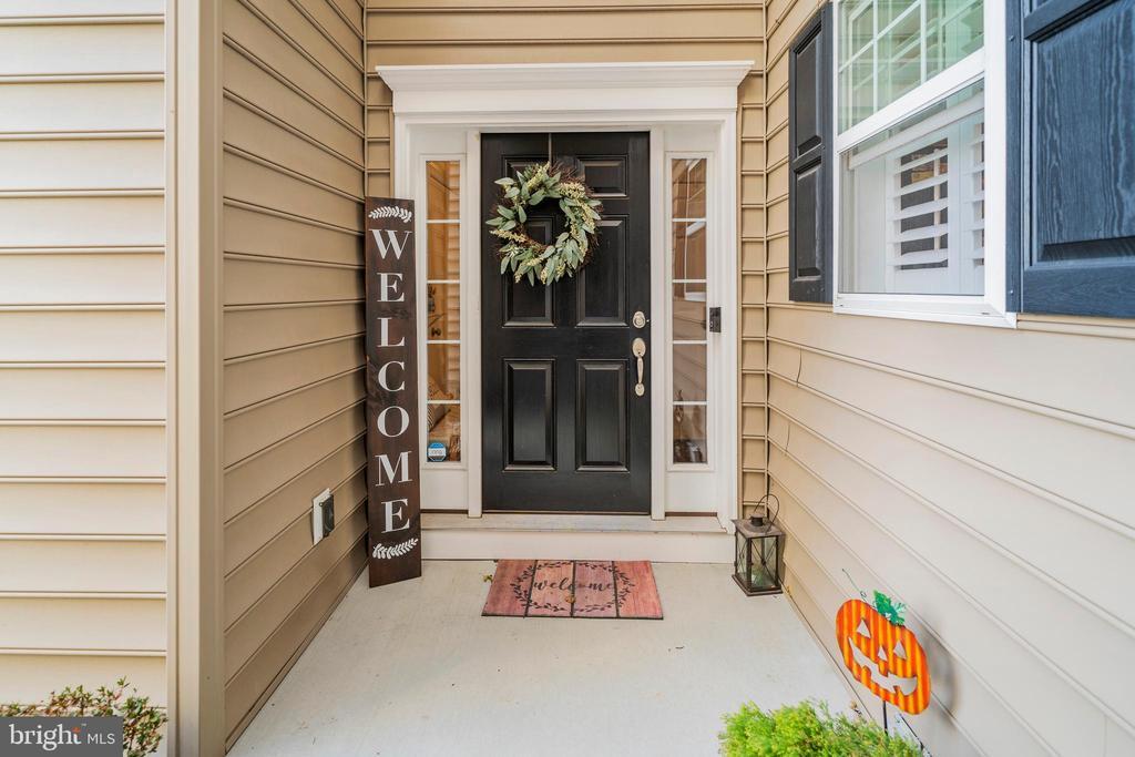 Foto principal - 6 New Village Greene Dr