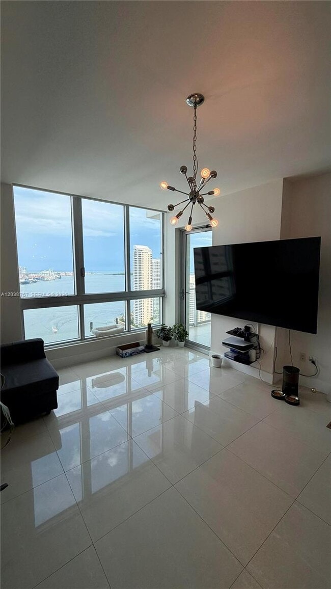 Building Photo - 300 S Biscayne Blvd