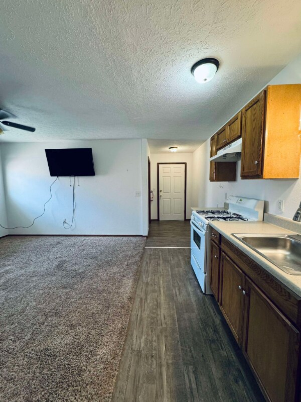 Foto principal - 202 Alford St