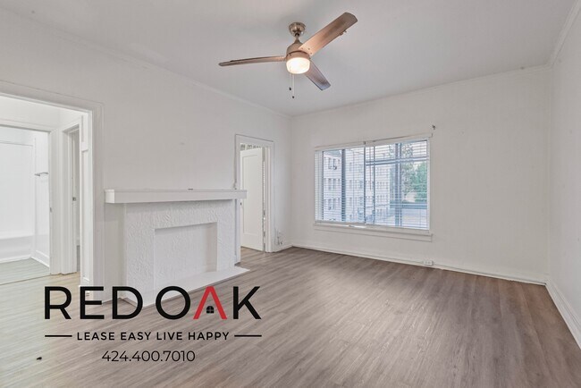 Foto del edificio - Stunning, Sunlit One-Bedroom, with Trendy ...