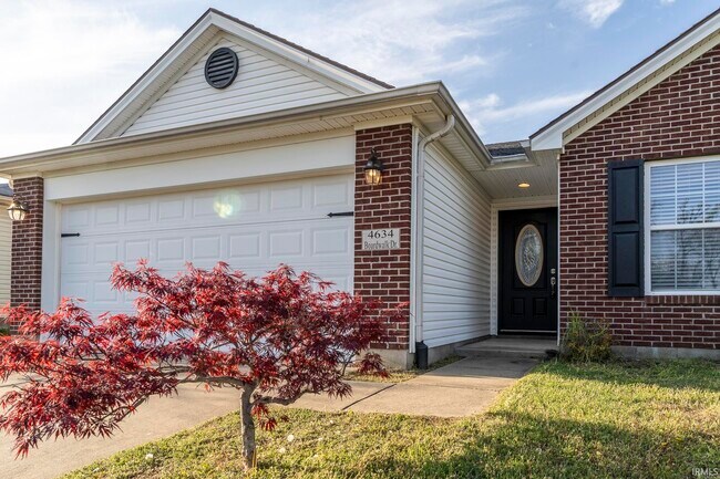 Building Photo - 4634 Boardwalk Dr