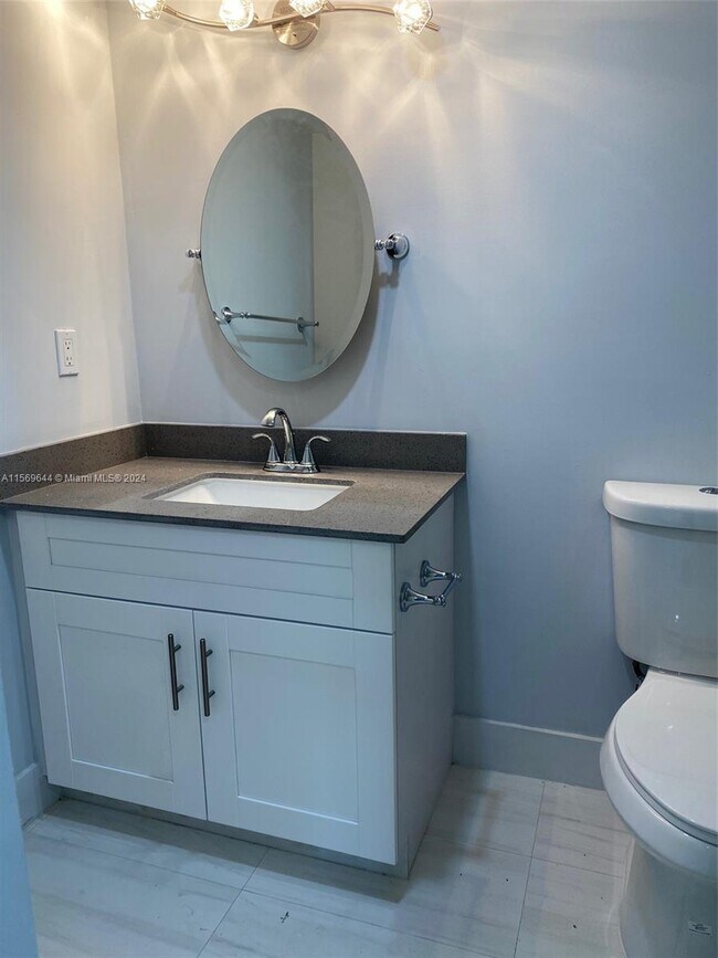 Foto del edificio - 10391 N Kendall Dr