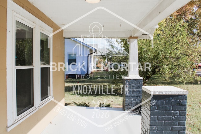 Photo - 1733 Allen Ave House