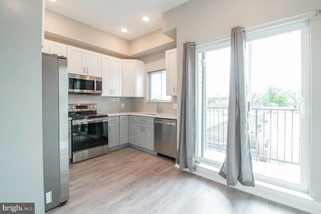 Foto del edificio - 1206 N 24th St