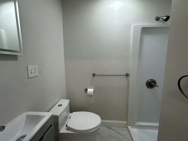 Foto del edificio - 164 5th St