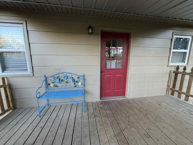 Building Photo - 317 Guthrie Dr