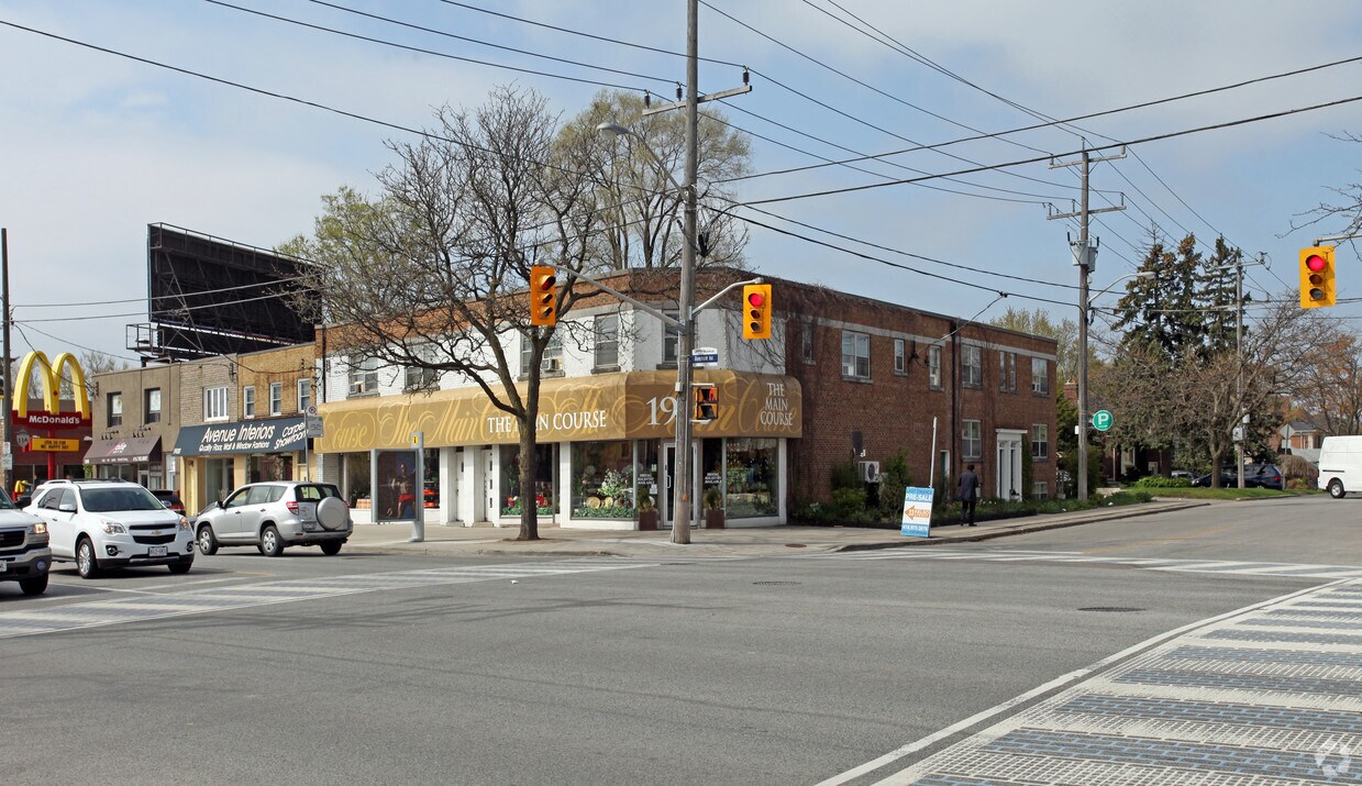 Primary Photo - 1910 Avenue Rd