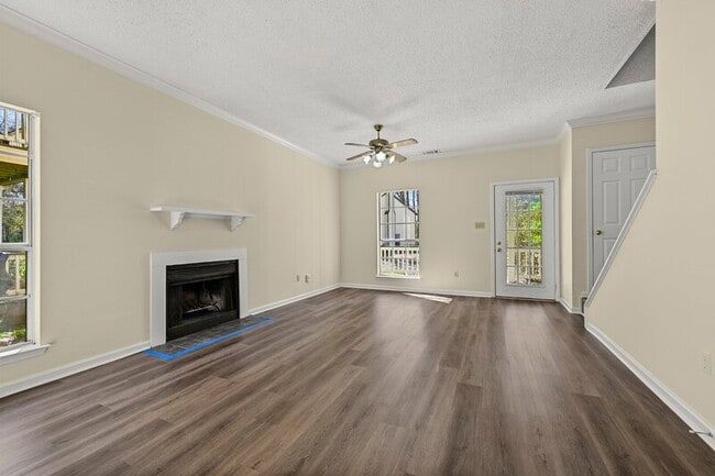 Building Photo - 5386 Rosedown Ct