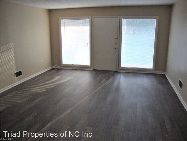 Foto del edificio - 2 br, 1.5 bath House - 101 Oxford Place #4