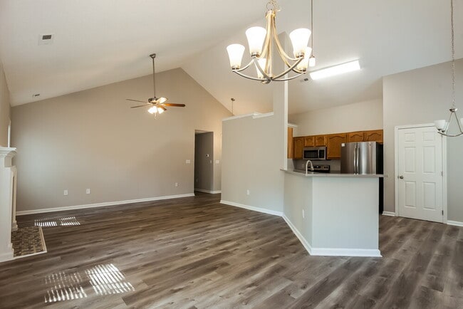 Foto del edificio - 5136 Haybridge Rd