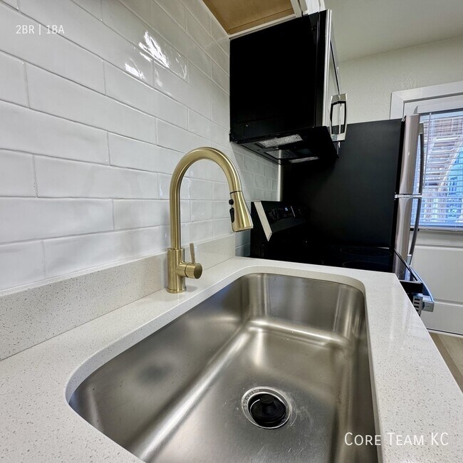 Foto del edificio - 4337 Mercier St
