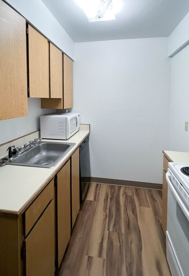 Foto del edificio - 3051 Lois Dr