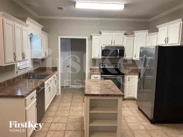 Foto del edificio - 350 E Nolley Dr