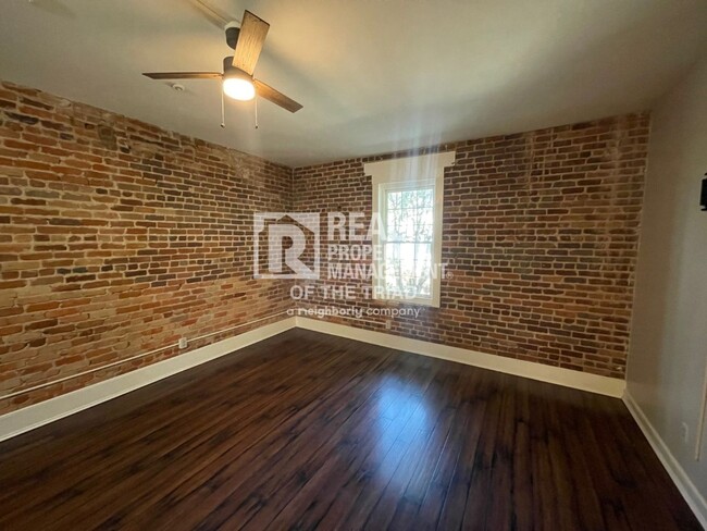 Foto del edificio - 1 Bedrom, 1 Bath Condo in Greensboro