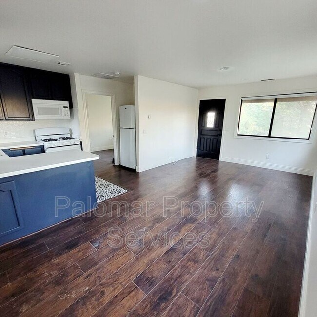 Building Photo - 28472 Cepin Dr