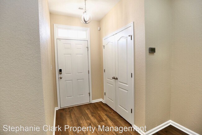 Building Photo - 4 br, 3.5 bath House - 4980 Limestone Avenue