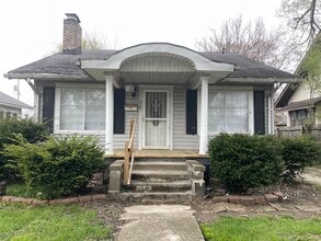 Building Photo - 22 Delaware Ave