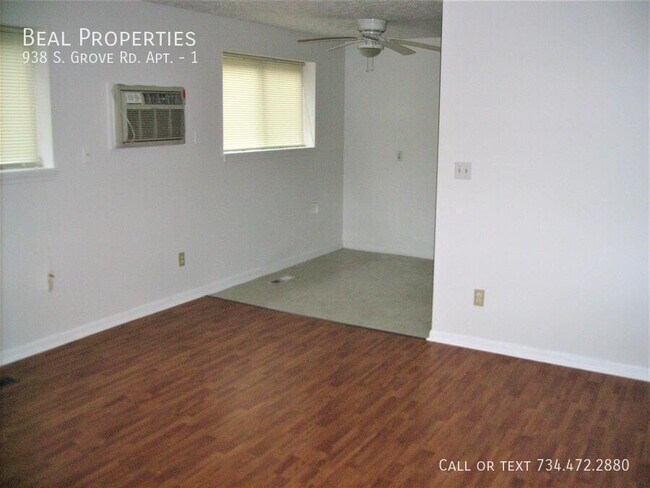 Building Photo - 938 S Grv St