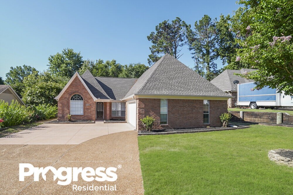 1163 Carriage Dr S, Southaven, MS 38671 House Rental in Southaven, MS