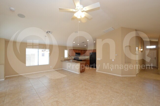 Foto del edificio - 4193 E Sandy Way