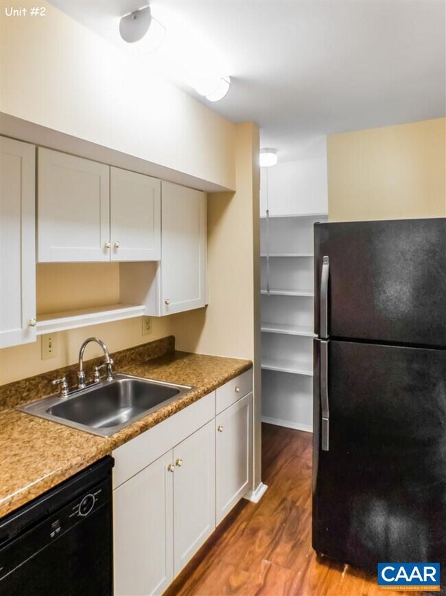 Foto del edificio - 117 Hessian Hills Ridge