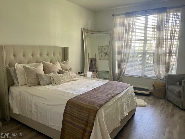Foto del edificio - 56 Silver Oaks Cir
