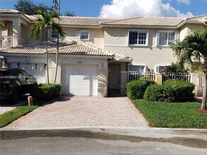 Building Photo - 2118 NW 171st Terrace