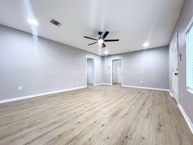Foto del edificio - 4430 Phlox St
