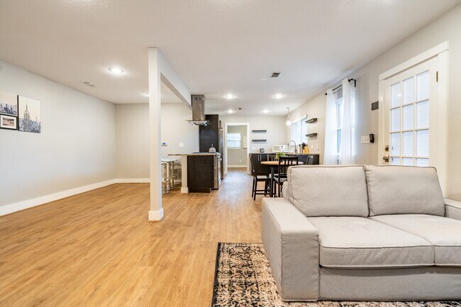 Building Photo - 4501 Frontier Trail